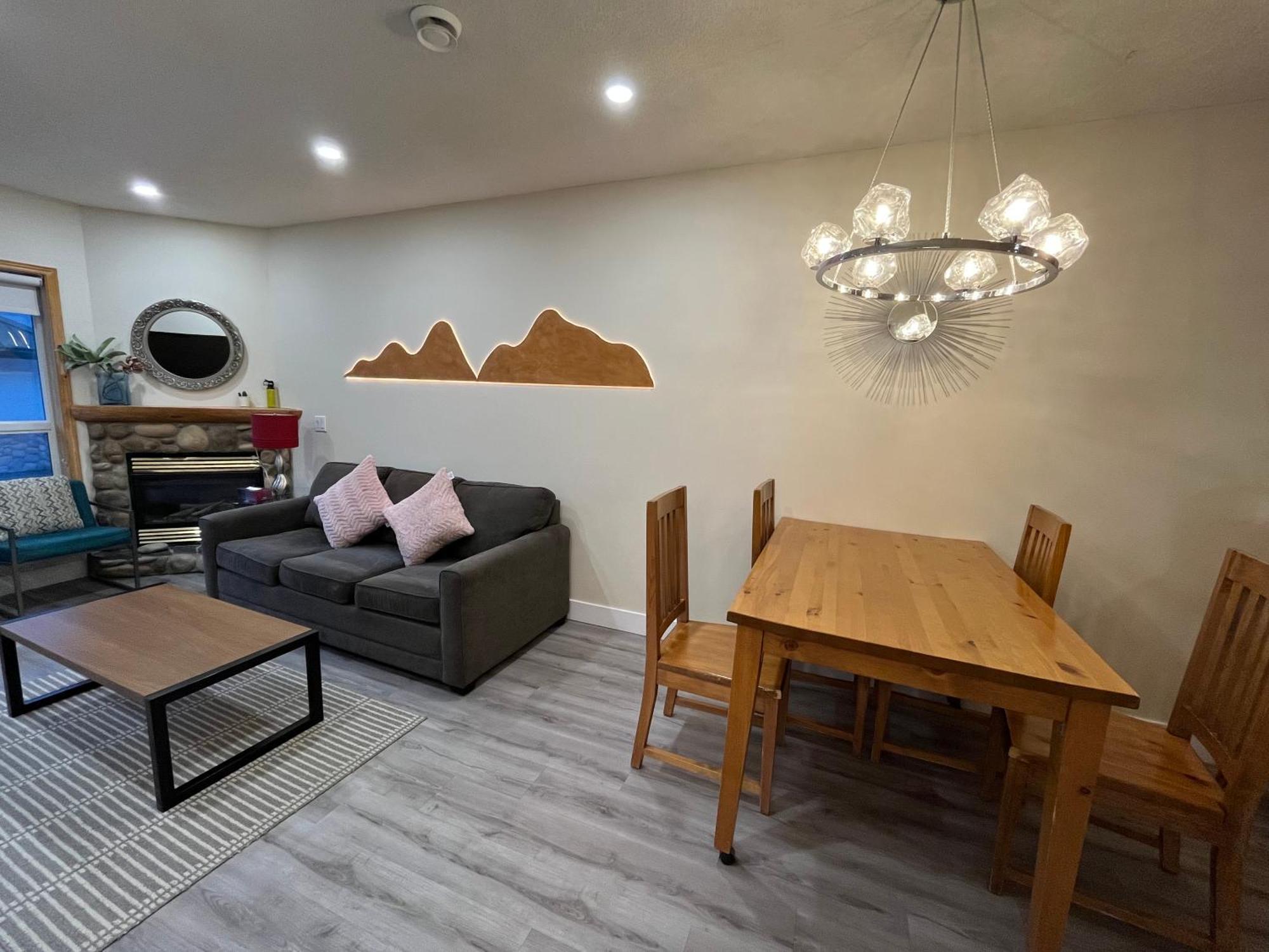Banff Wood Lodge Κάνμορ Εξωτερικό φωτογραφία