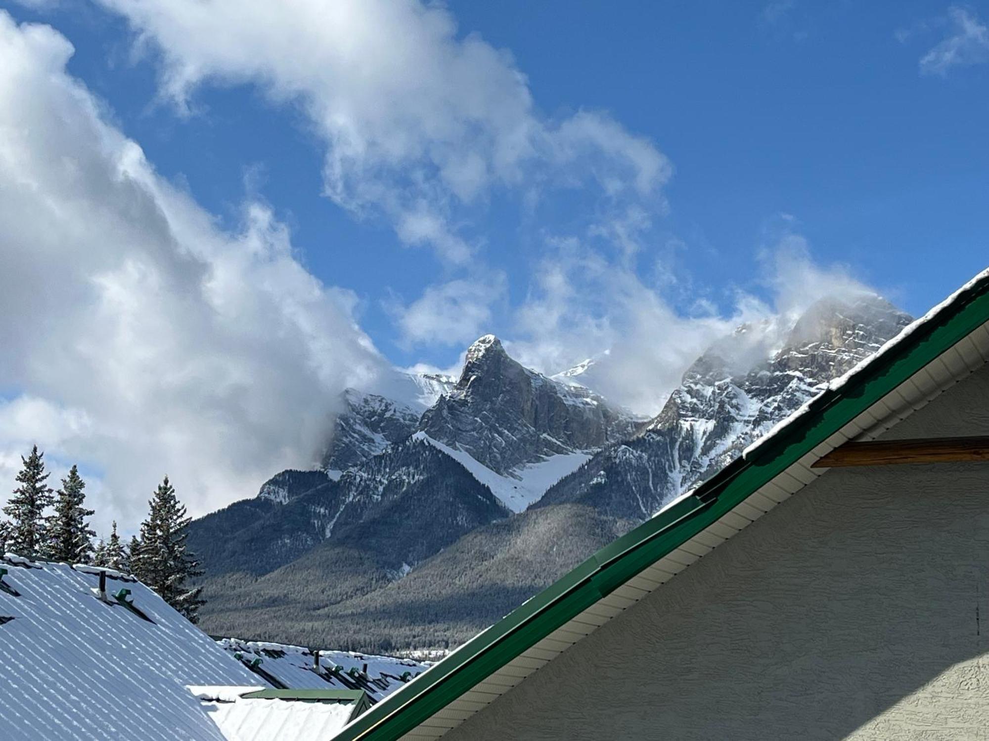Banff Wood Lodge Κάνμορ Εξωτερικό φωτογραφία